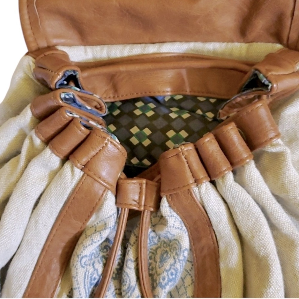 Free People - Picture 2 of 8